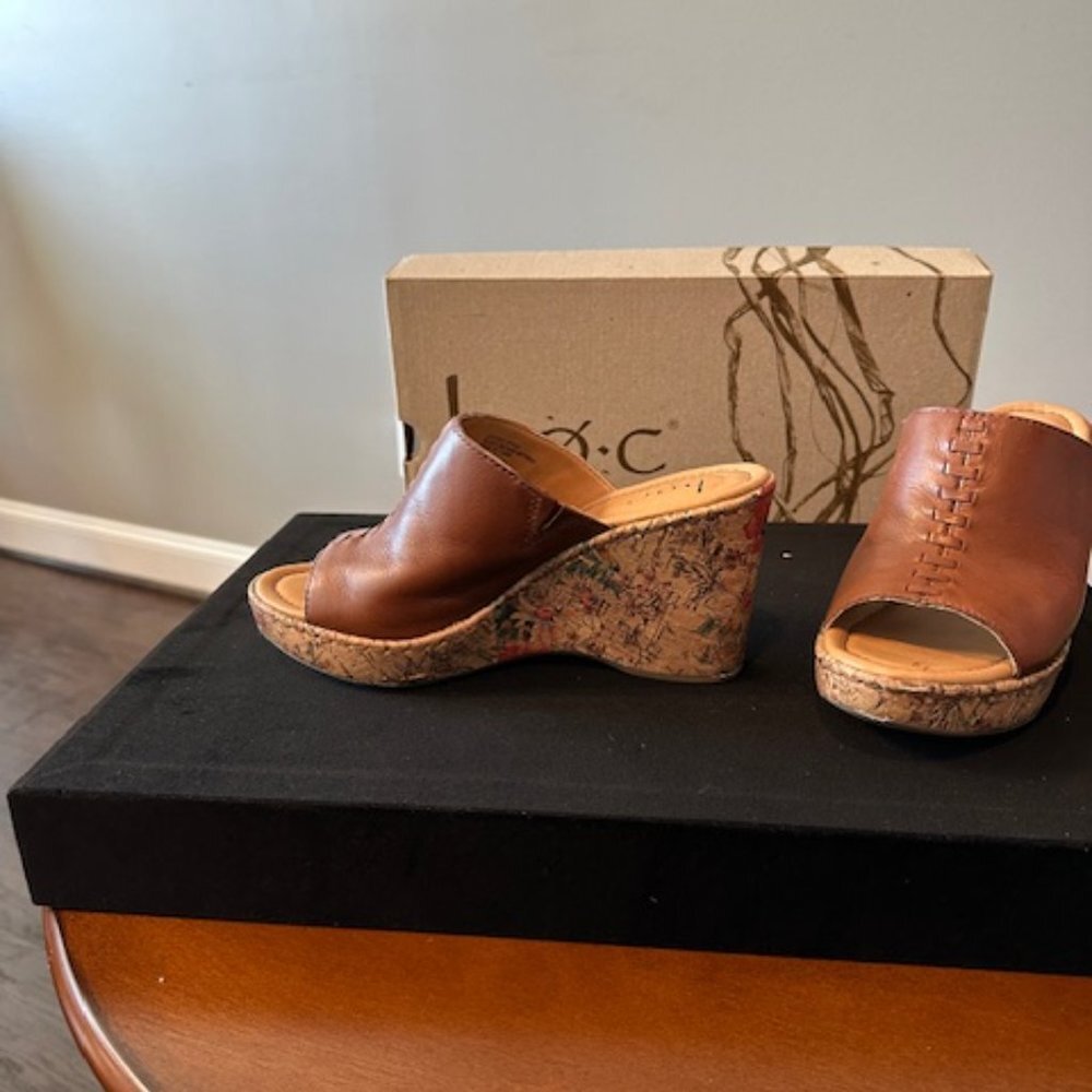 b-o-c BORN CONCEPT TAN CORK WEDGE SANDALS. - Picture 2 of 4